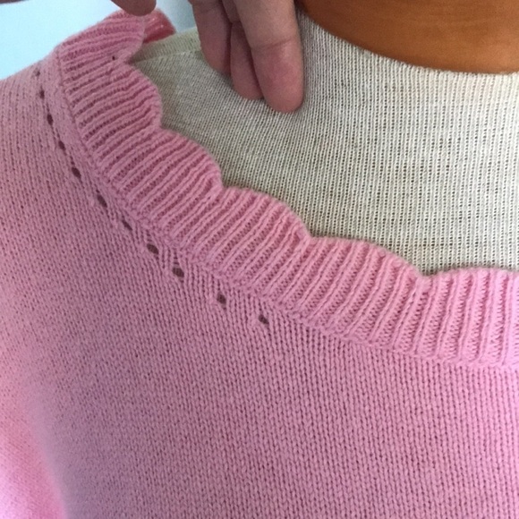 Talbots cotton blend soft pink scalloped edge sweater. XL preppy casual mature - Picture 2 of 7
